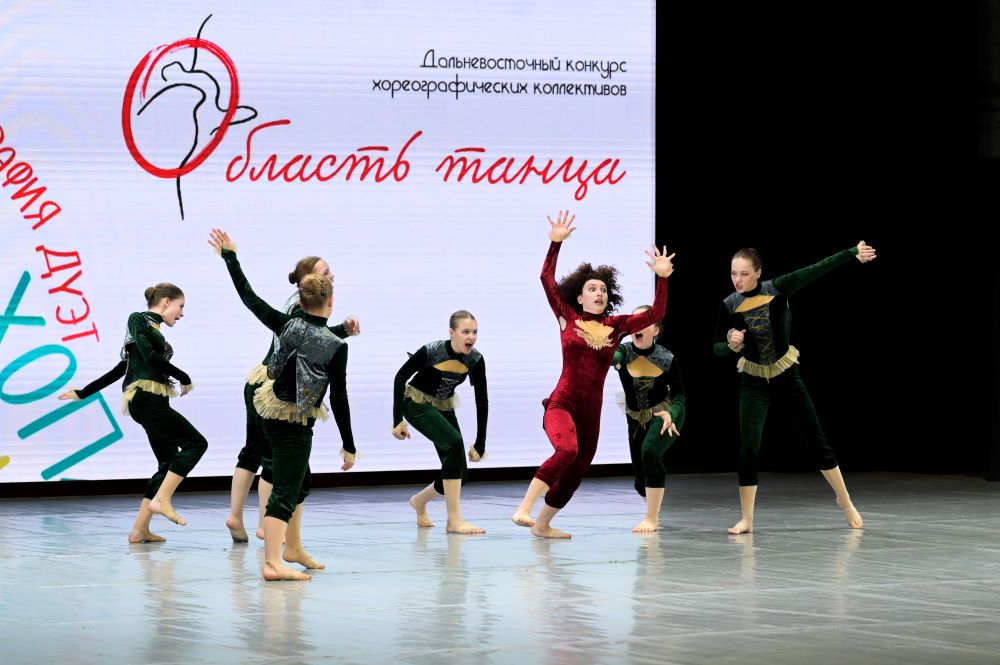 Сто тысяч рублей из Благовещенска увезли еврейские танцоры