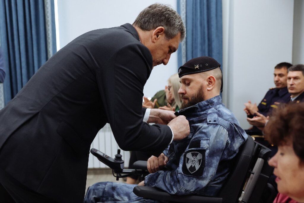Теряя сознание, прикрывал товарищей: амурчанин награжден медалью «За отвагу»