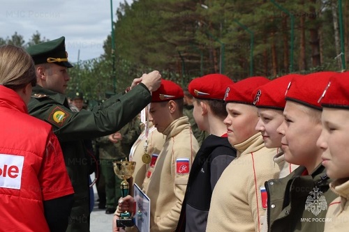 Был виден дым, отмечена зона заражения: зачем благовещенским школьникам понадобилась химзащита