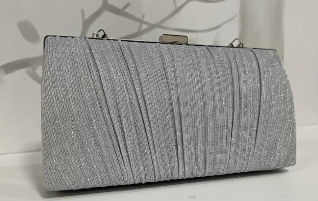 Выпускной бал за копейки: как не потратить лишнее, но стать звездой вечера