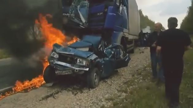 Мессендежры: на амурской трассе заживо сгорел человек