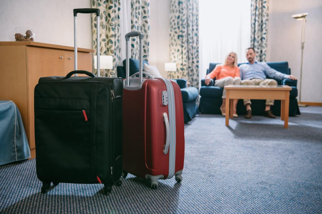 гадания, суеверия, приметы, предсказания разных народов, предсказать судьбу, предсказание будущего, посидеть на дорожку