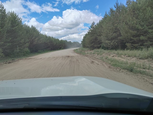 Нас отрежут от мира: жителей амурского села напугали большегрузы