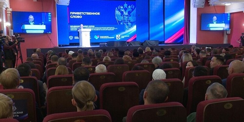 В Хабаровске взрослые поговорили о важном: о чем именно