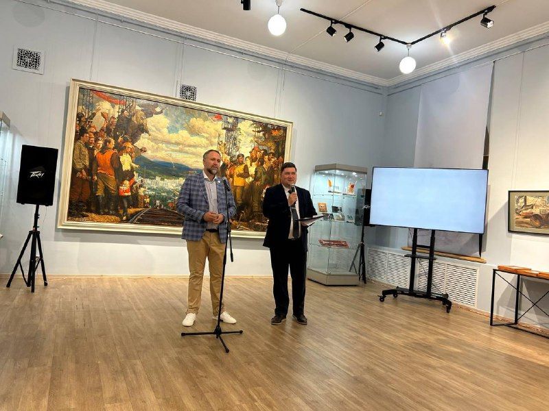 Громкое открытие: на набережной Амура выступил хор Пятницкого