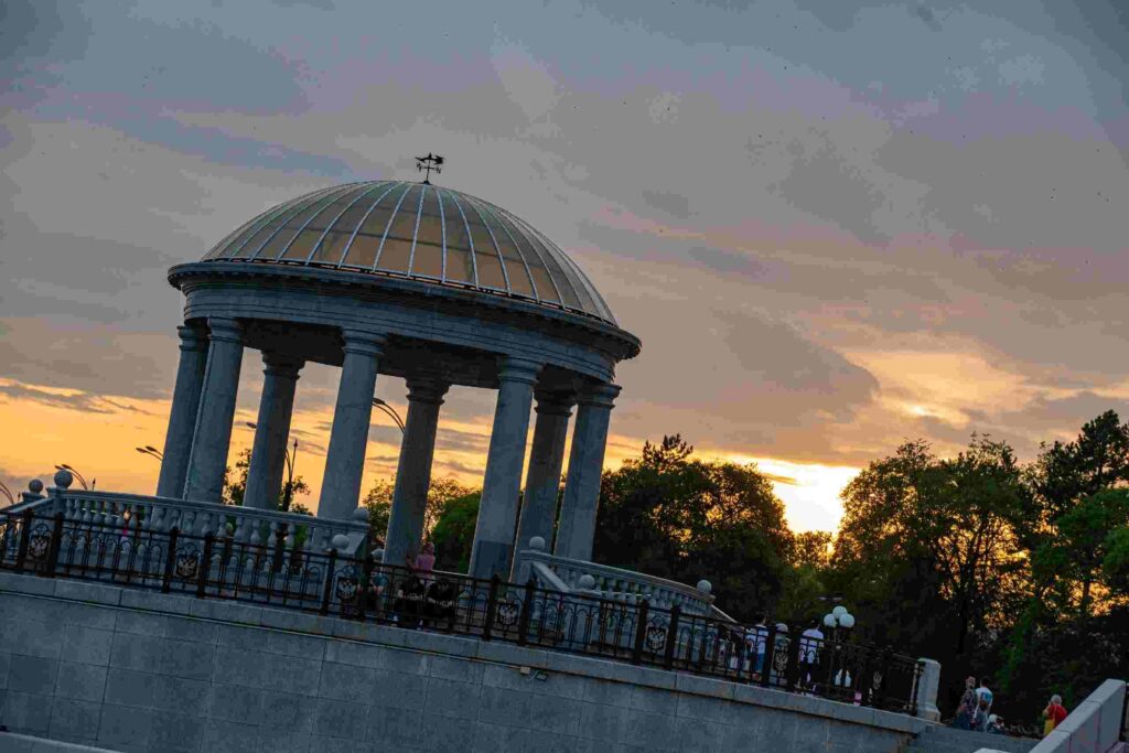 где отдохнуть в Благовещенске, пешие прогулки по Благовещенску, красивые места Благовещенска, набережная Амура
