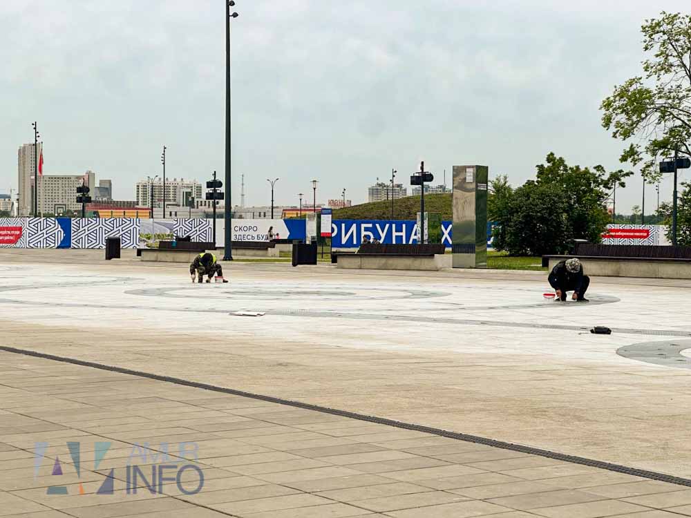 Как раньше не будет: мэрия ввела правила пребывания на благовещенских фонтанах