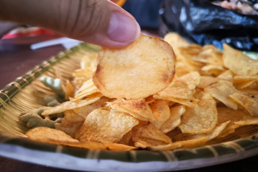 Почему так часто болеют дети? Педиатр рассказал, что родители делают неправильно