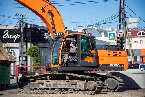 Извините за неудобства: почему в Благовещенске перекрыли загруженные дороги
