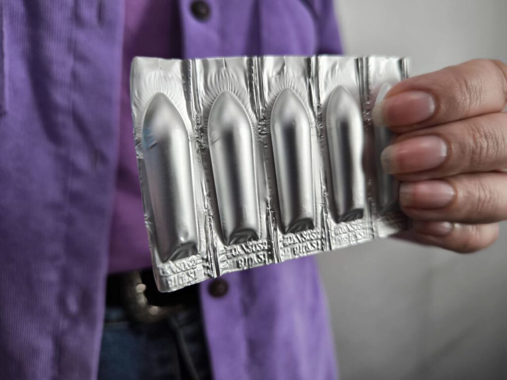 Об этом не говорят: как избежать запоров и геморроя на сидячей работе