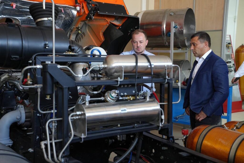 Олег Имамеев