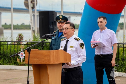 На воду Зеи спустят десятки катеров: известно, для чего