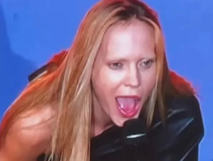 Нарколог уличил певицу Глюкозу во лжи из-за слов об антидепрессантах