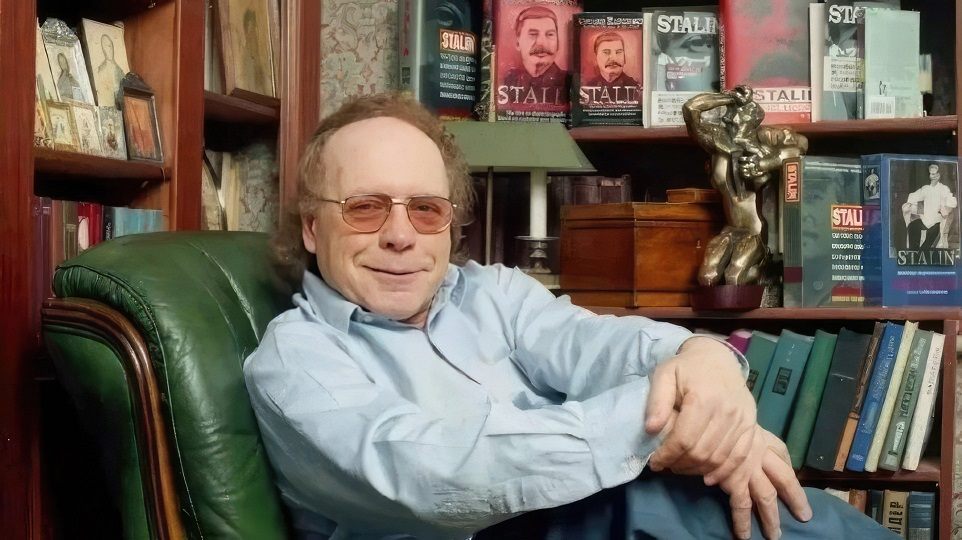 Эдвард Радзинский