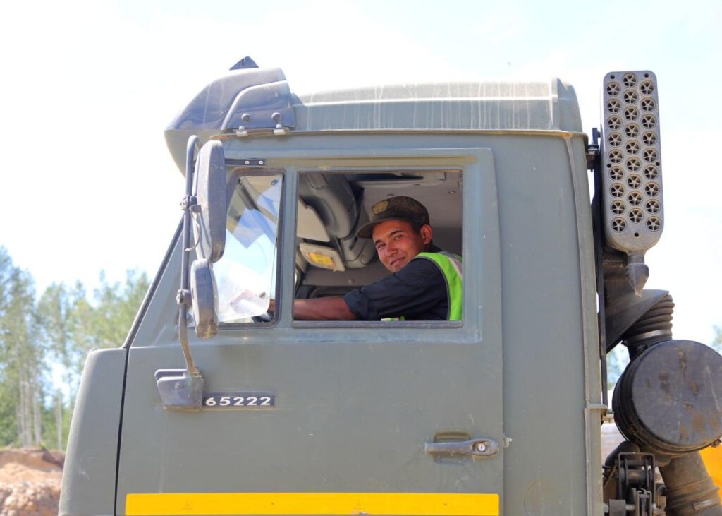 Военнослужащий