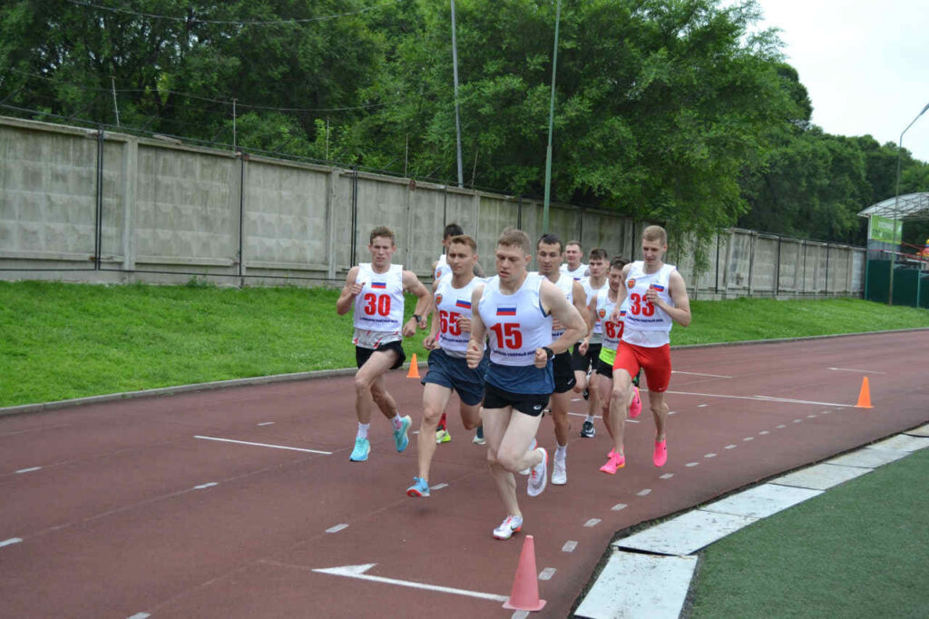 Чемпионат по летнему троеборью