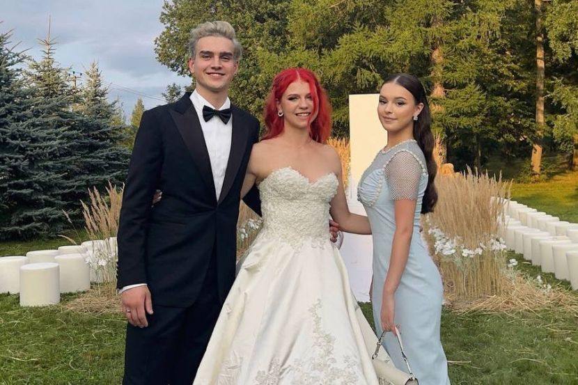 Фигуристка Александра Трусова вышла замуж за Макара Игнатьева