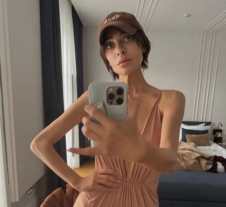 Похудевшая Екатерина Варнава напугала поклонников снимком в купальнике