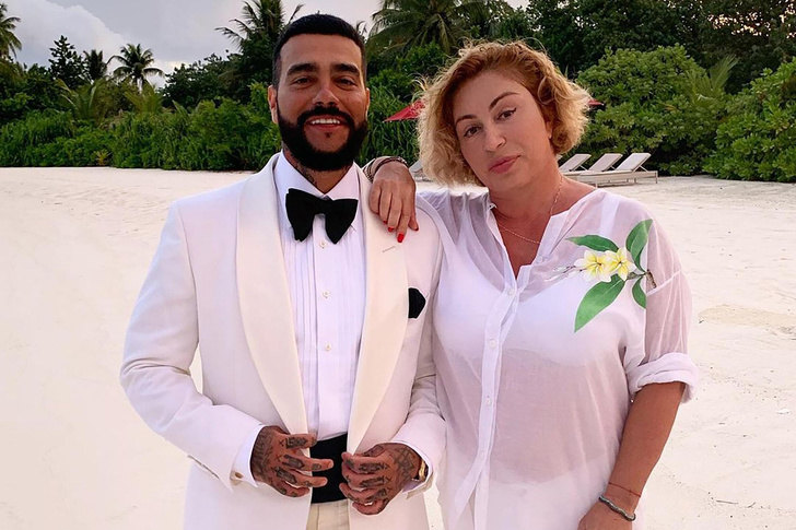 Тимати с мамой