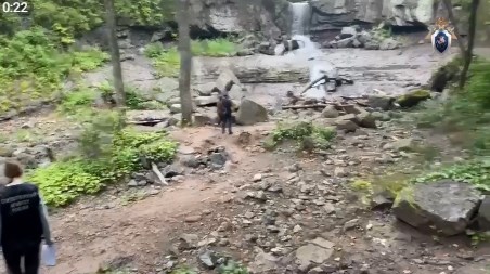 Двух пожилых амурчанок побило камнями на туристической тропе в Приморье