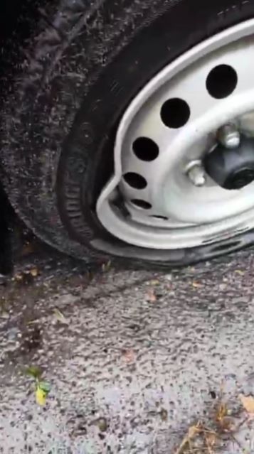 Дорога под Райчихинском рвет шины проезжающим автомобилям