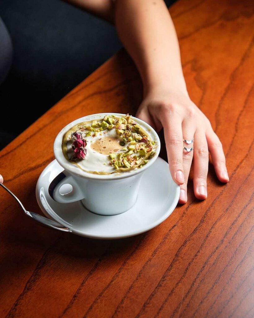 история изобретения кофе, кофе, польза кофе, вред кофе, сколько пить кофе, чем полезен кофе, факты о кофе