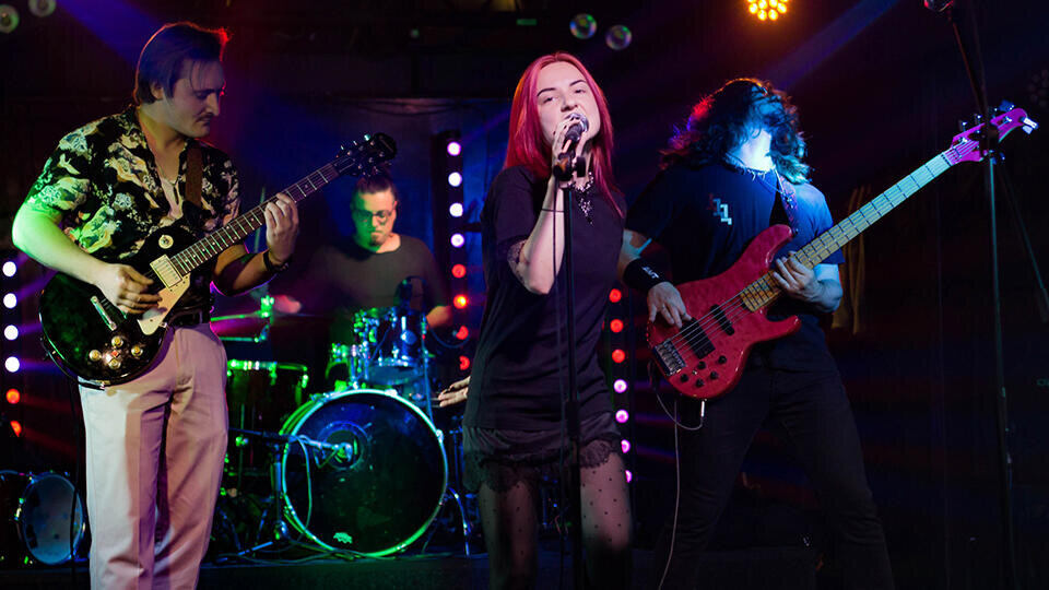 В Петербурге погибла солистка рок-группы ThornEden Кристина Розенфельд