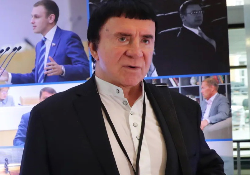 Анатолий Кашпировский