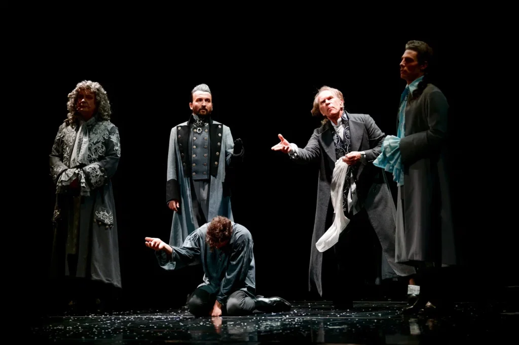 Алексей Гуськов рассказал амурчанам, как жить, если ты посредственность