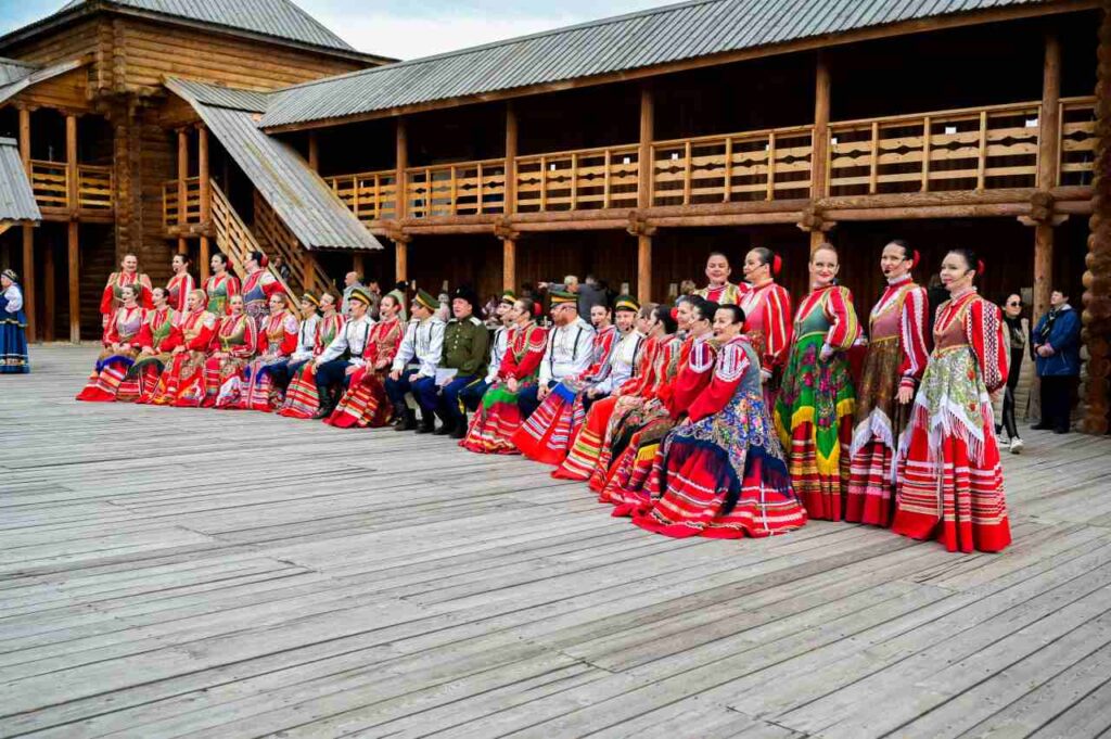 Фестиваль в Албазиноском остроге