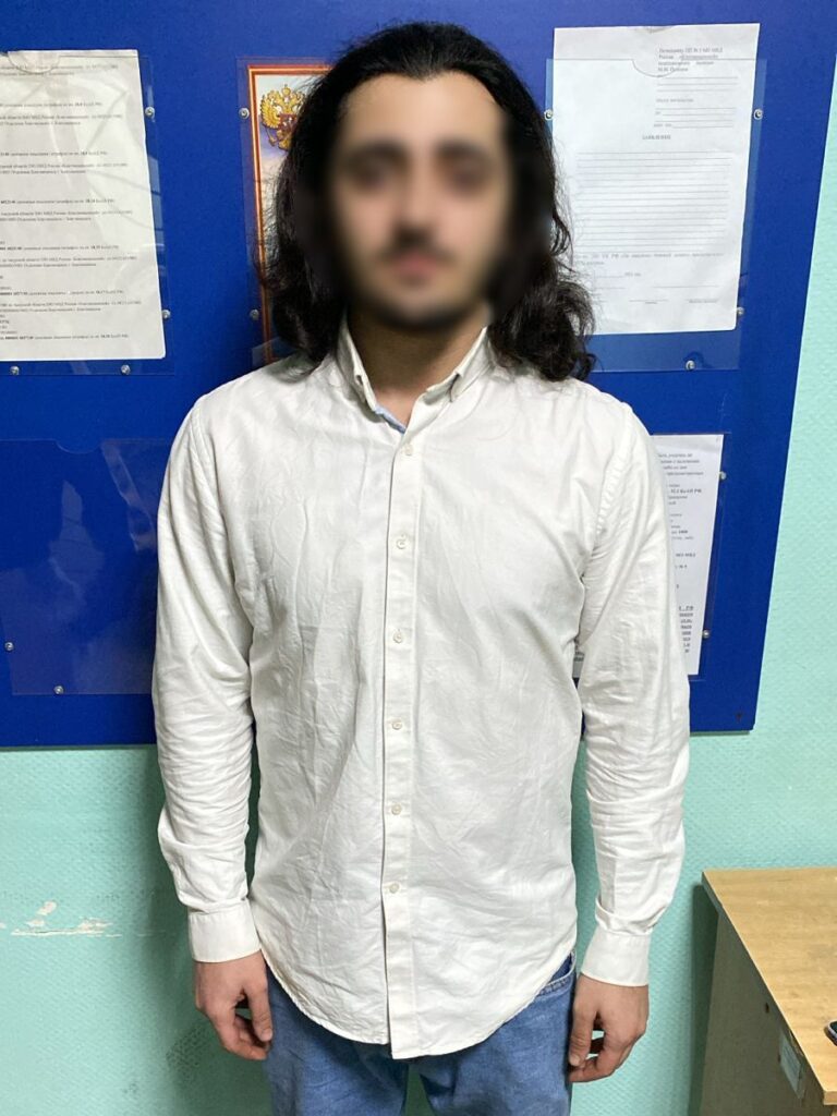 незаконный мигрант