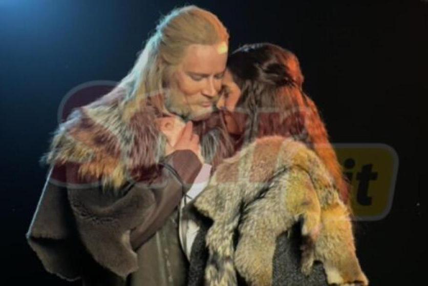 Певец SHAMAN перестал скрывать роман с певицей Асият Сайгидовой