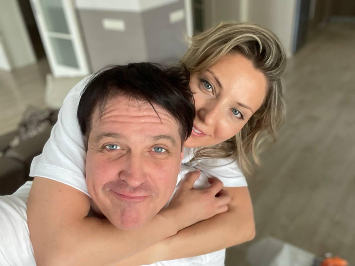 Актёр Денис Матросов женился в третий раз