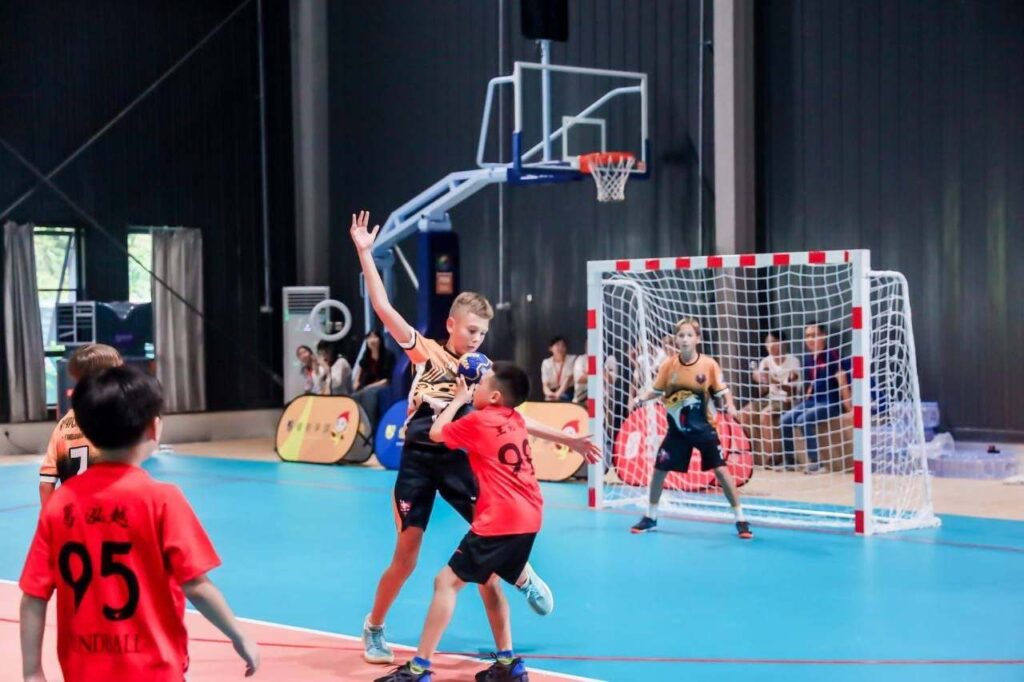 международный турнир по гандболу, КНР, «Амурские барсы»  из Ивановки