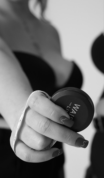 брафиттер, День бюстгалтера, Елена Артемьева