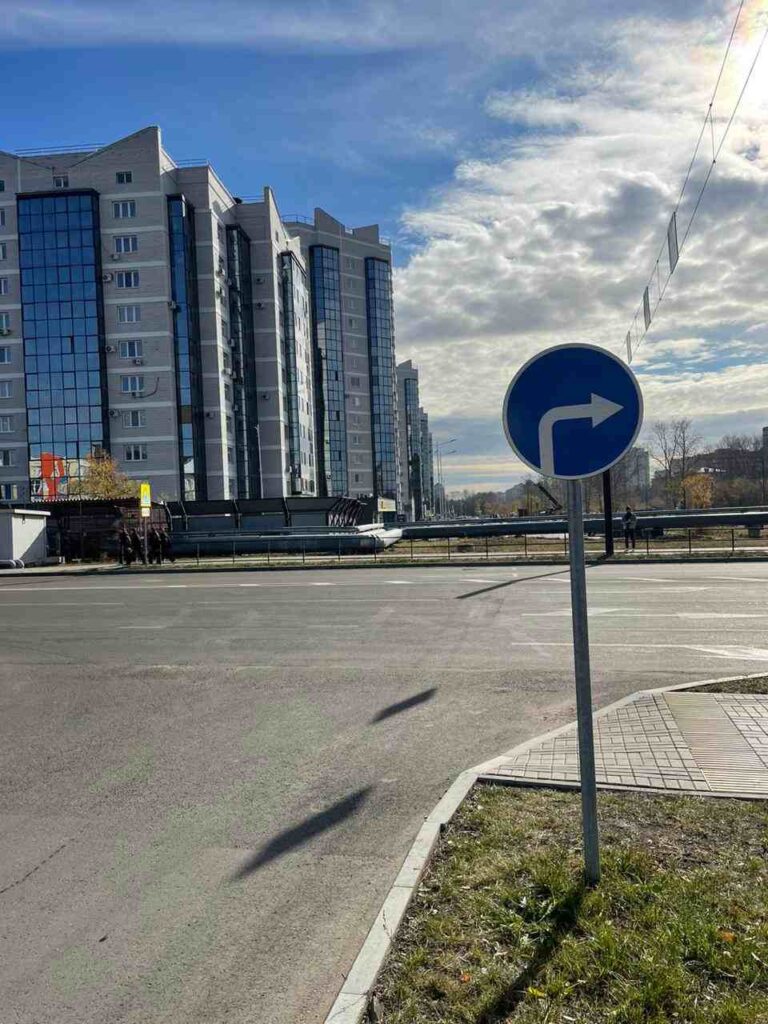 опасная парковка, школа № 16, Благовещенск