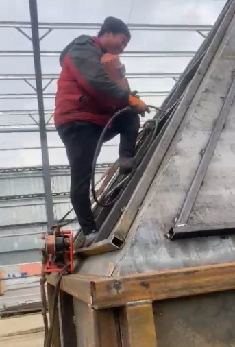 В Приамурье «бизнесмены» из Китая занимались монтажом сельхозконструкций