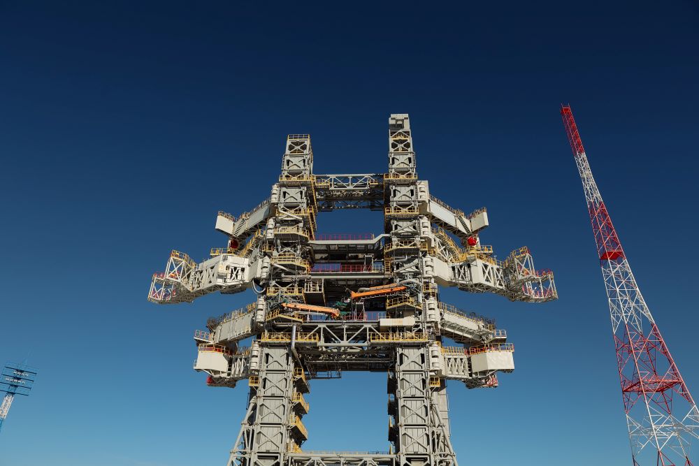 В Приамурье школьники встретились с двумя губернаторами и гендиректором Роскосмоса