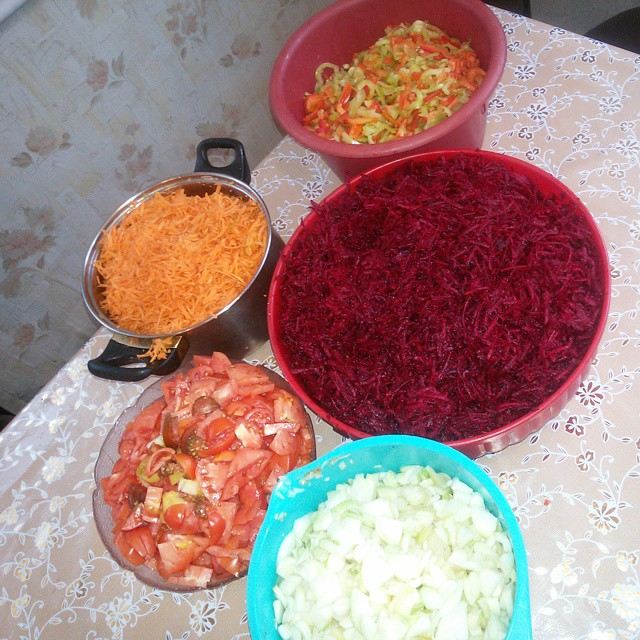 рецепт борща, борщ рецепт, борщ с мясом, борщ с фасолью, вкусный борщ, борщ с пампушками, рецепт пампушек, вегетарианский борщ