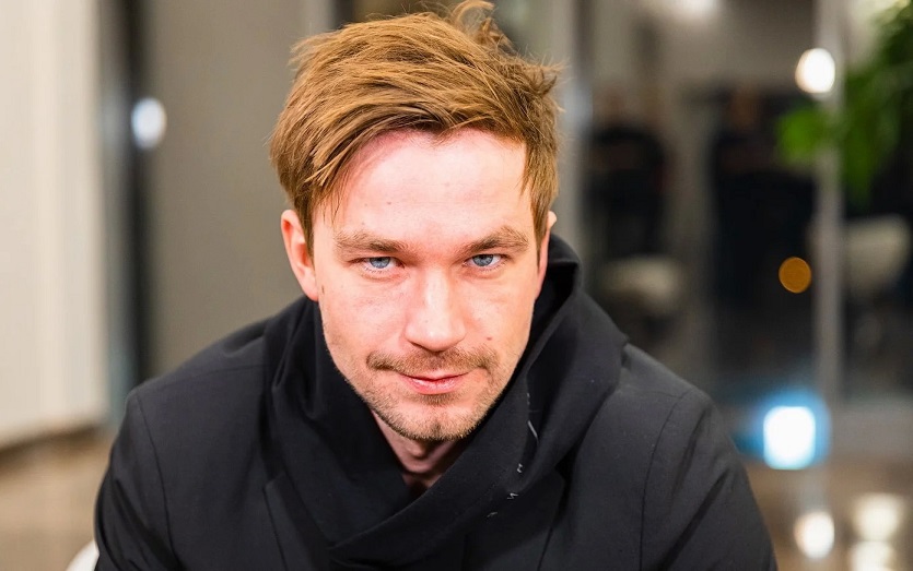 Александр Петров