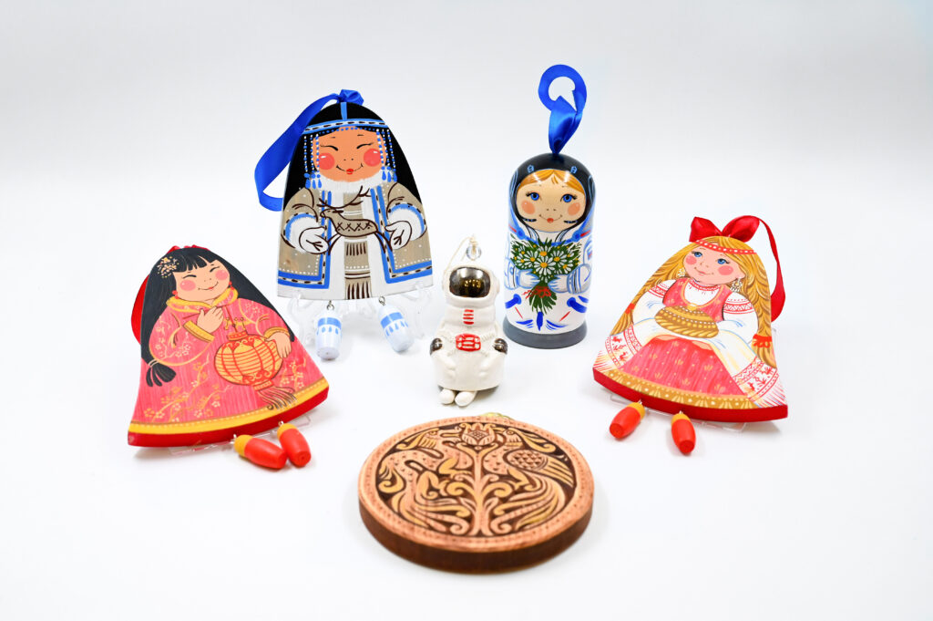 новогодние игрушки, новогодняя столица России