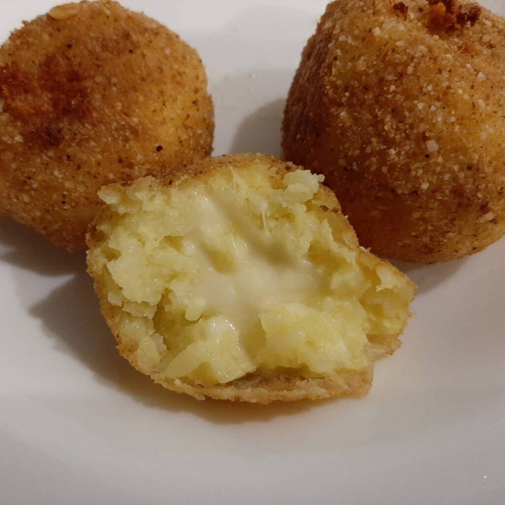 японская кухня, блюда японской кухни, рецепты японских блюд, рецепт такояки, такояки рецепт, японский бисквит