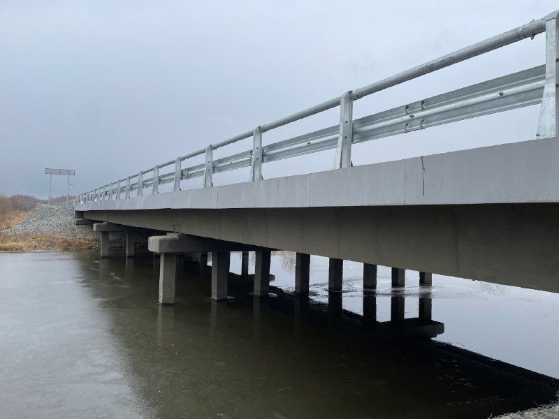 Возле амурского села появился современный мост 
