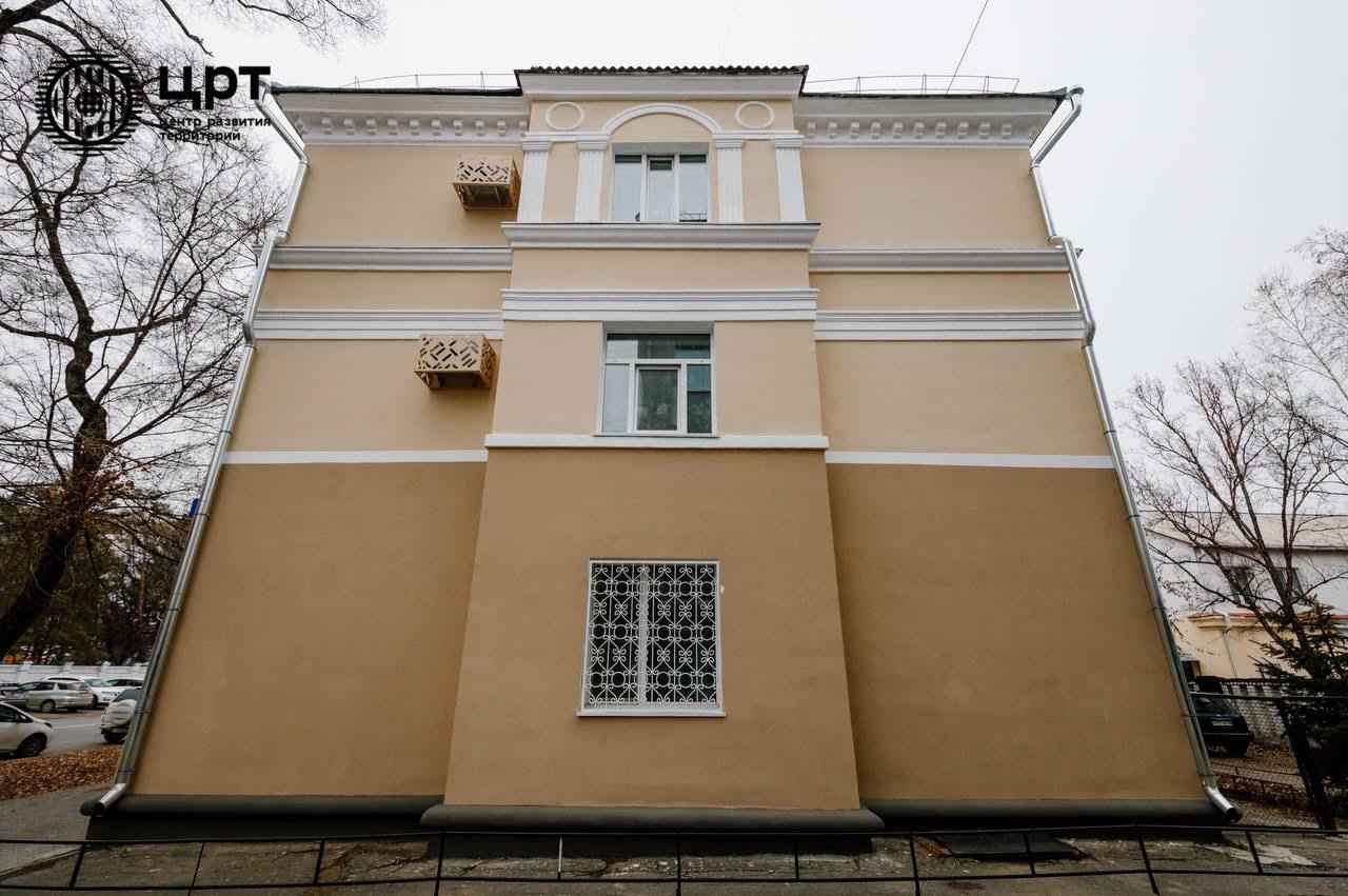 фасад здания, ЦРТ, Благовещенск