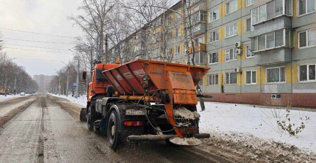 Уборка снега