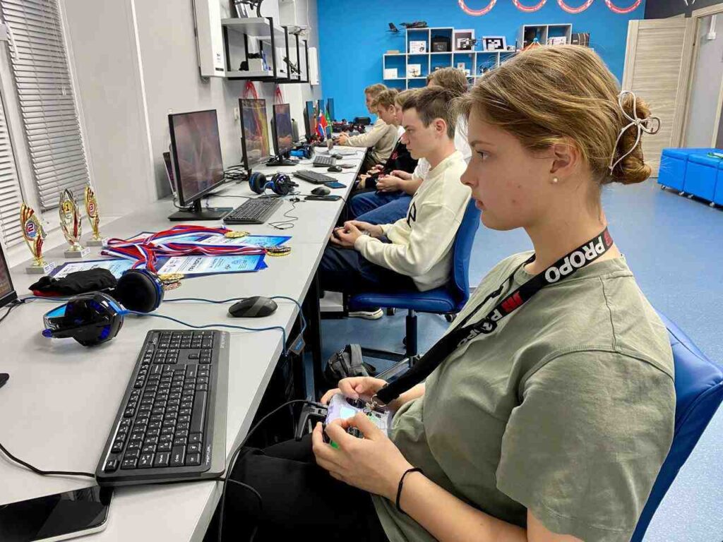 Гонки на дронах