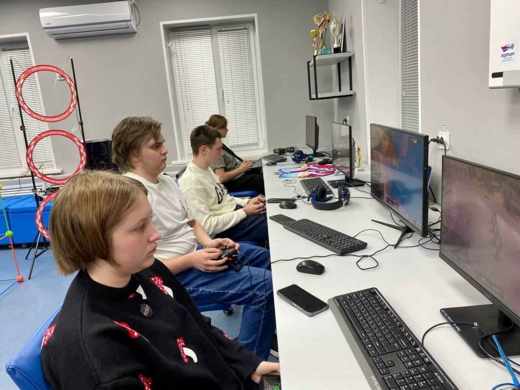 Гонки на дронах