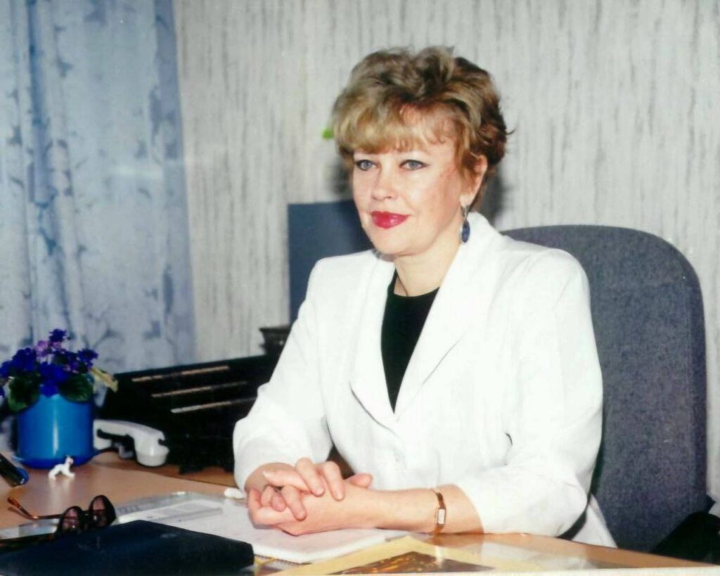 Елена Орлова