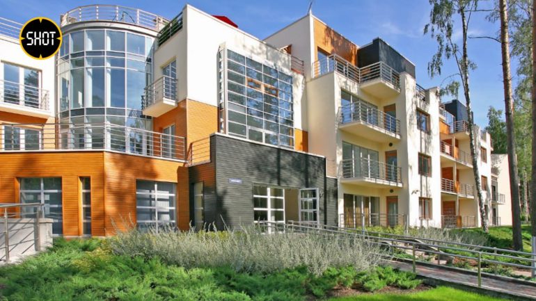 Лариса Долина может потерять 95 миллионов рублей из-за санкций