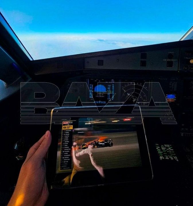 Пилот авиакомпании S7 смотрел «Формулу-1» во время посадки самолёта в Новосибирске